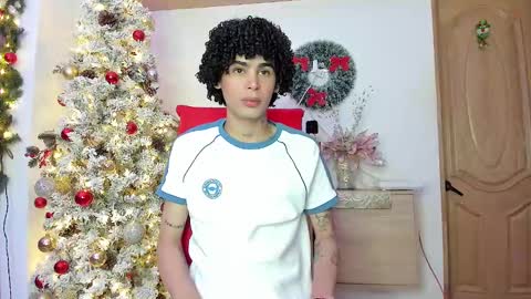 Snapshot of _jaay77 chatting on 12.29.24 Jay online show from 12.29.24