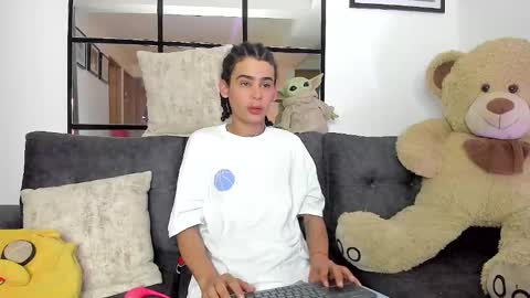 Snapshot of _jaay77 chatting on 01.13.25 Jay online show from 01.13.25