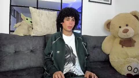 Snapshot of _jaay77 chatting on 01.17.25 Jay online show from 01.17.25