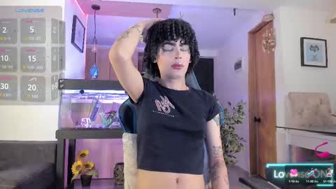 Snapshot of _jaay77 chatting on 09.22.25 Jay online show from 09.22.25