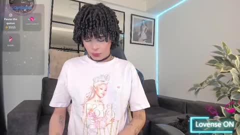 Snapshot of _jaay77 chatting on 09.25.25 Jay online show from 09.25.25