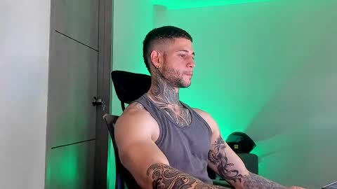 Snapshot of _jamesleandros chatting on 06.02.26 jeison online show from 06.02.26