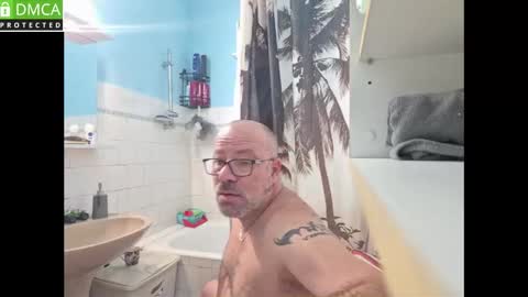 Snapshot of _joker69_ chatting on 10.21.25 Joker online show from 10.21.25