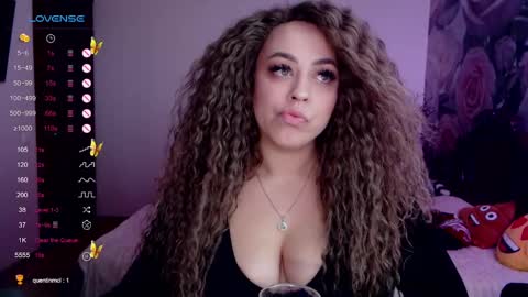 _just_a_queen_3 online show from 12.11.24