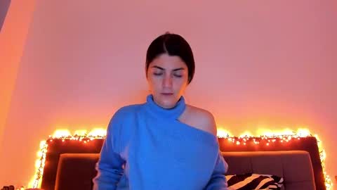 Snapshot of _just_a_simple_girl chatting on 02.09.25 _just_a_simple_girl online show from 02.09.25