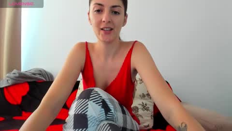 Snapshot of _just_a_simple_girl chatting on 09.21.25 _just_a_simple_girl online show from 09.21.25