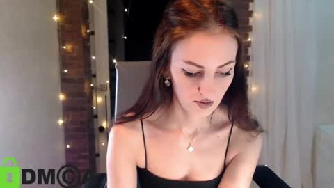  karolina online show from 03.31.26