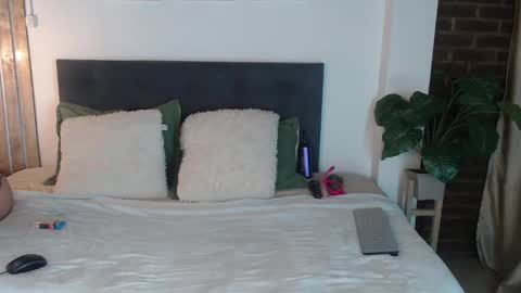 kathy online show from 09.24.25