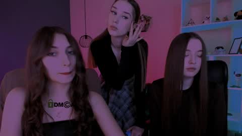 _kellykitten_ online show from 03.30.26