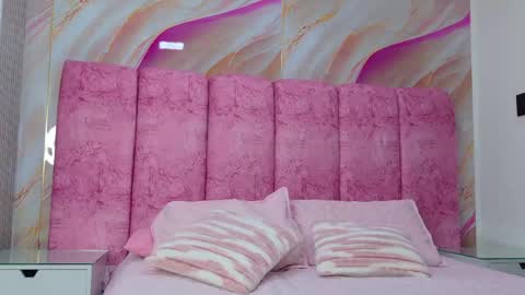 Kendall online show from 04.01.26