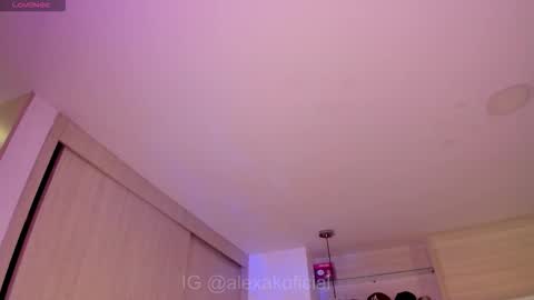 Snapshot of _kinkyalexa_ chatting on 02.25.26 A L E X A online show from 02.25.26