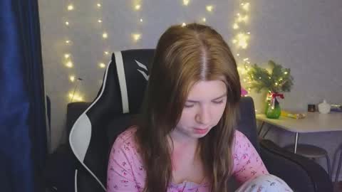 Molly   Emily online show from 01.10.26