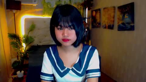 Snapshot of _kittyk7 chatting on 09.18.25 bugrang online show from 09.18.25