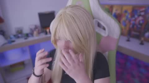 kitty online show from 02.14.25