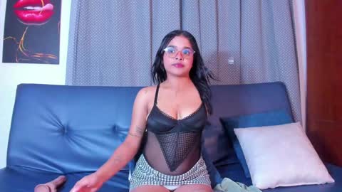  koriinn  online show from 02.03.25