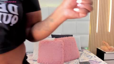 _krystal_cambell online show from 04.14.26