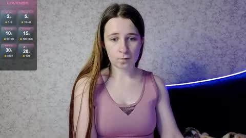 _kylle_ online show from 10.18.25