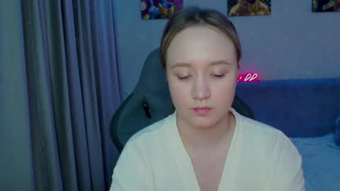 Snapshot of _lalune_ chatting on 01.31.25 _lalune_ online show from 01.31.25