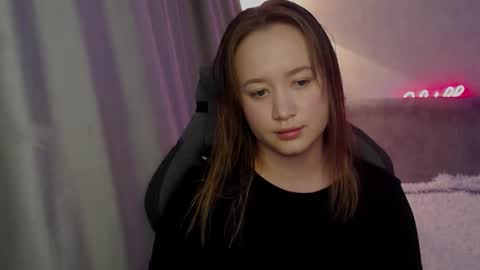 Snapshot of _lalune_ chatting on 09.25.25 _lalune_ online show from 09.25.25