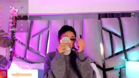 Lanna  online show from 04.15.26