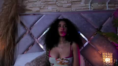 Snapshot of _lanna_jhonson_ chatting on 05.25.26 Lanna online show from 05.25.26