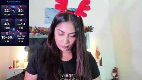 Lauralove online show from 12.23.24