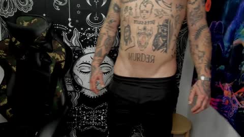 Layne online show from 12.18.24