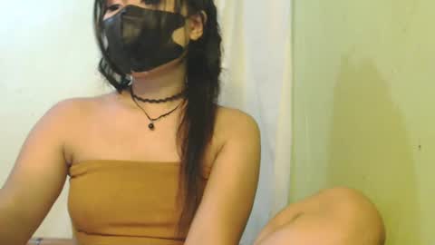 _lilies_gigi_ online show from 07.04.26