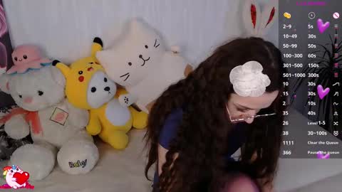 Snapshot of _litle_viola chatting on 03.09.25 Viola online show from 03.09.25