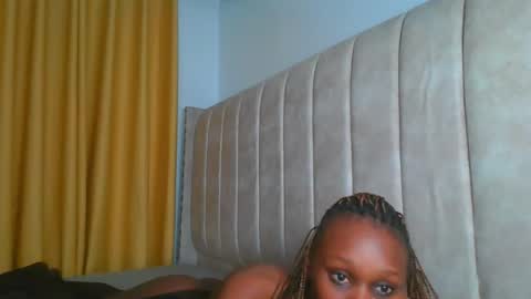 Snapshot of _littlevenus chatting on 09.16.25 Littlevenus online show from 09.16.25