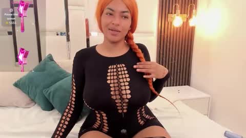 Snapshot of _luna_rossee_ chatting on 02.07.26 _luna_rossee_ online show from 02.07.26