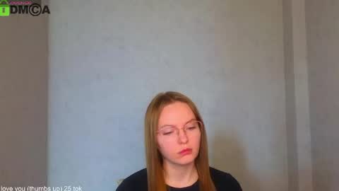 Snapshot of _lysafeta_ chatting on 04.29.26 Welcome guys Pleasure to see you all here My name is Lysafeta and MichaelaTip menu is active Private is open online show from 04.29.26