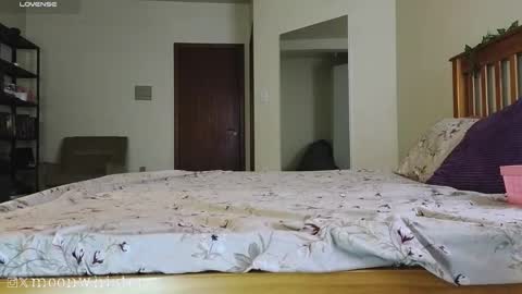 Snapshot of _m00n_ chatting on 01.13.25 00 FANSLY online show from 01.13.25