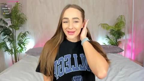 _m1ssbarbie online show from 02.21.25