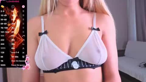 Emma  online show from 06.17.26