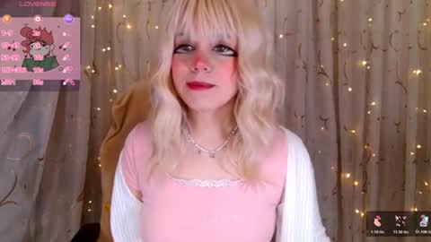 Kira online show from 04.08.26