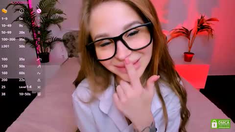 Eva  online show from 10.07.25