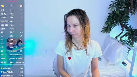 Snapshot of _mari_so chatting on 03.06.26 Scarlett online show from 03.06.26