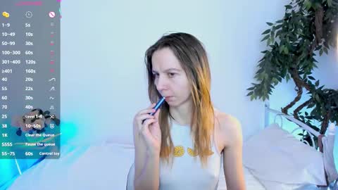 Snapshot of _mari_so chatting on 03.09.26 Scarlett online show from 03.09.26