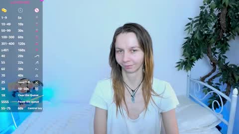 Snapshot of _mari_so chatting on 03.26.26 Scarlett online show from 03.26.26