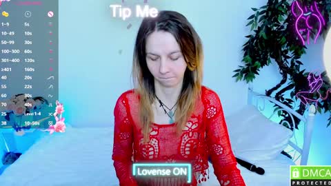 Snapshot of _mari_so chatting on 03.30.26 Scarlett online show from 03.30.26