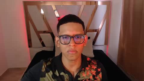 mark and coral online show from 02.02.25