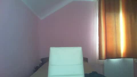 Snapshot of _marrrio chatting on 12.15.24 _marrrio online show from 12.15.24