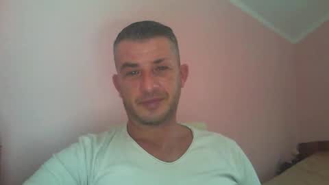 Snapshot of _marrrio chatting on 12.16.24 _marrrio online show from 12.16.24