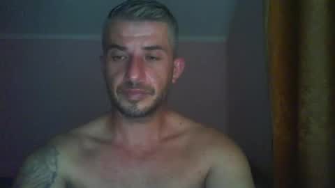 Snapshot of _marrrio chatting on 10.08.25 _marrrio online show from 10.08.25