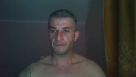 Snapshot of _marrrio chatting on 12.04.25 _marrrio online show from 12.04.25