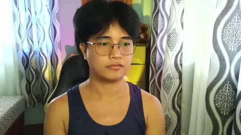 MAX Dont forget to follow online show from 12.20.25