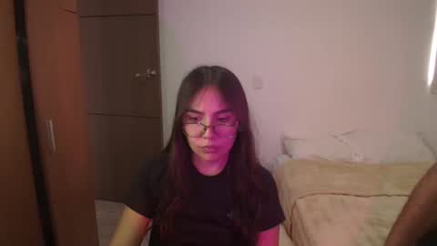 max and abby online show from 05.10.26