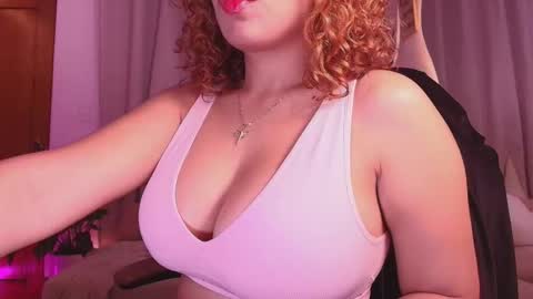 Snapshot of _megan_akbar chatting on 02.22.26 Marce online show from 02.22.26