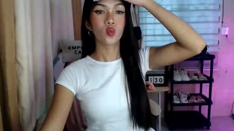 Snapshot of _mellyxxx chatting on 03.30.26 Melly online show from 03.30.26